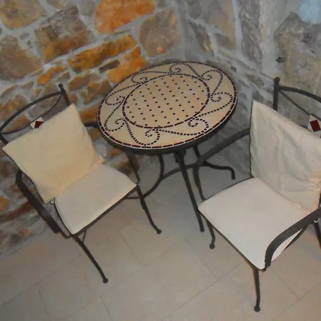 Hotel Stonehouse 3*